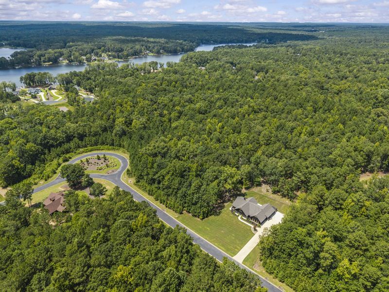 Aerial view of Sailview community and Lake Oconee